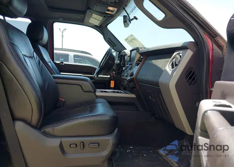 2013 Ford F-250 Lariat из США, поврежденный, VIN 1FT7W2BT5DEA90626